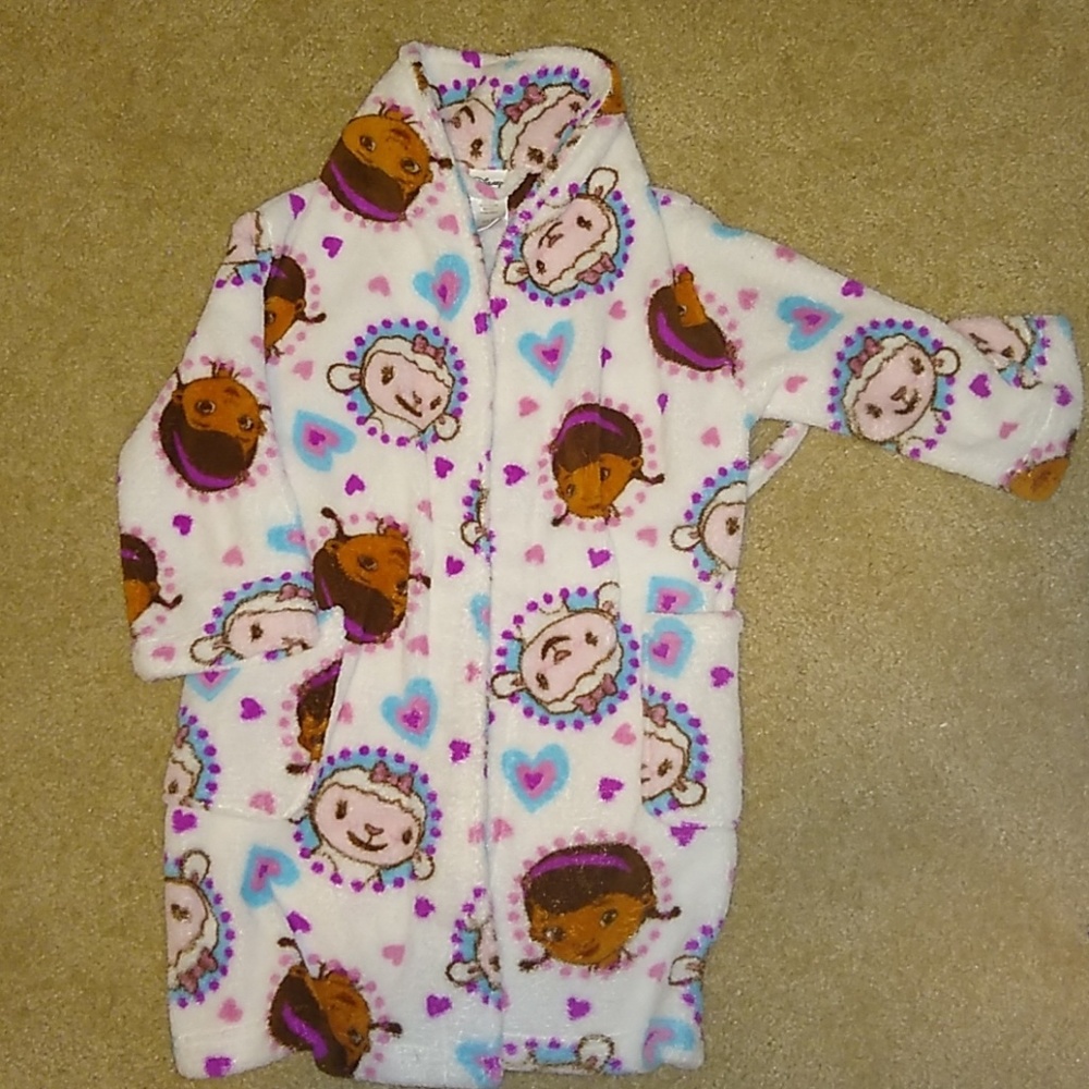 Doc McStuffins robe